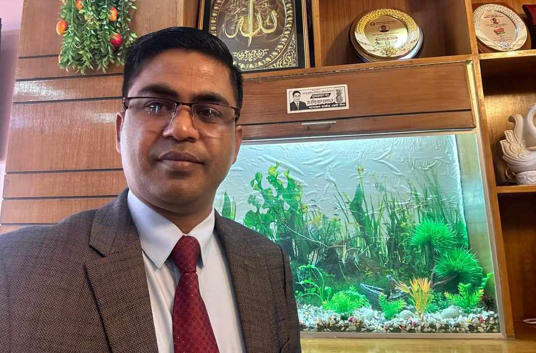 মাদারিপুরের ধুরাইল ইউনিয়নের চেয়ারম্যানের বিরুদ্ধে দূর্নীতির ফিরিস্তি দুদকে