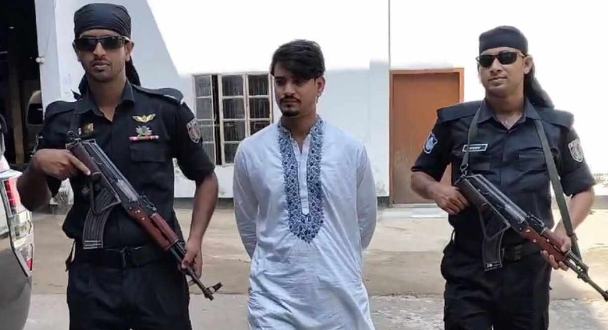 ঢাকা থেকে অপহৃত স্কুলছাত্রী উদ্ধার’অপহরণকারী গ্রেফতার