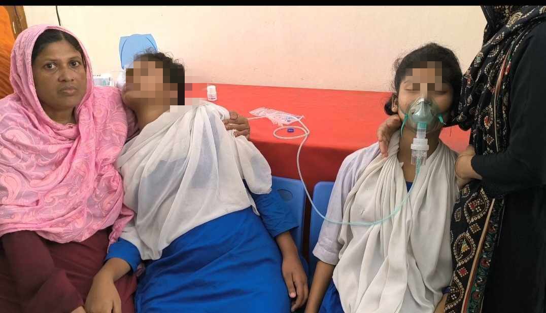 বাউফলে এইচপিভি টিকা গ্রহণের পরে তিন শিক্ষার্থী হাসপাতালে